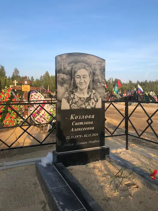 Изготовленный памятник из гранита, работа 112