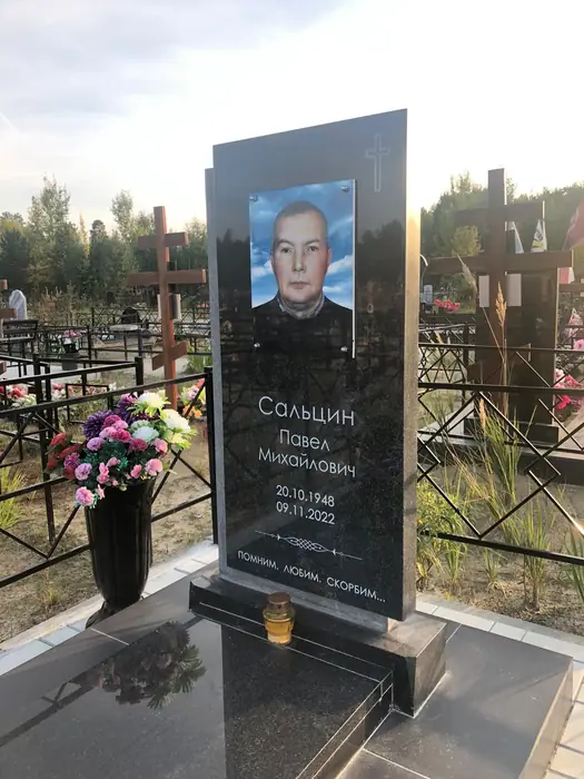Изготовленный памятник из гранита, работа 116