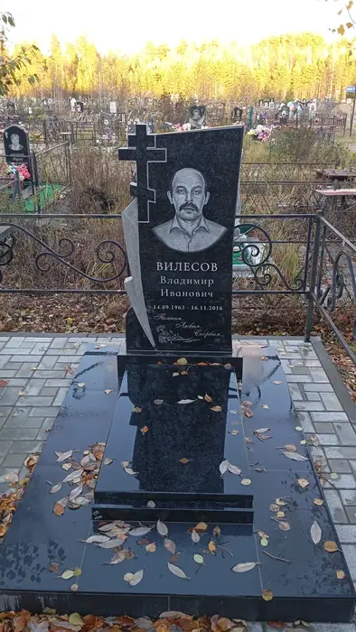 Изготовленный памятник из гранита, работа 159