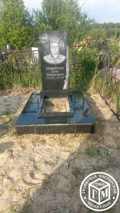 Изготовленный памятник из гранита, работа 16