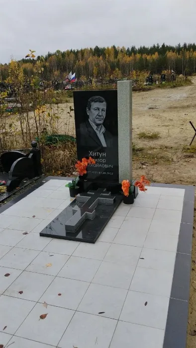 Изготовленный памятник из гранита, работа 52