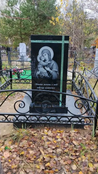 Изготовленный памятник из гранита, работа 56