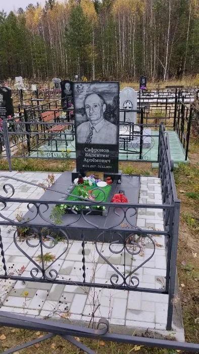 Изготовленный памятник из гранита, работа 58