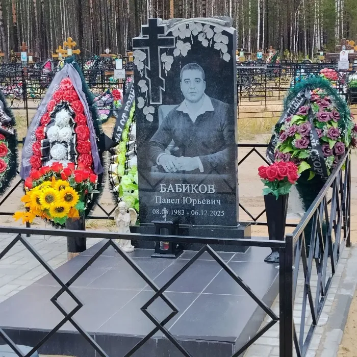 Изготовленный памятник из гранита, работа 31